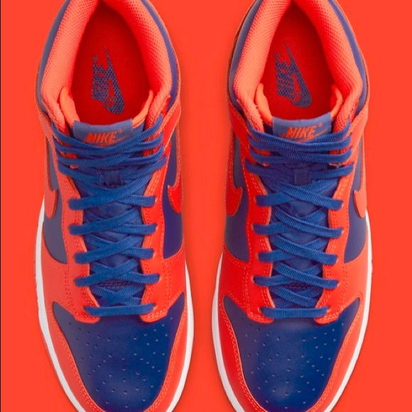 Nike Dunk High Knicks Size 8.5M - Picture 2 of 3